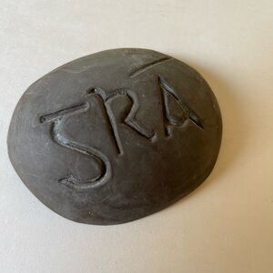 Vintage chakra stone paperweight 3" yogi meditation rock chi aid energy flow